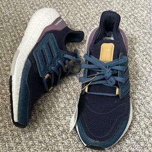 Rare Item! Adidas Ultraboost 22 W Denim Blue Purple White 6.5 Sneakers Shoes